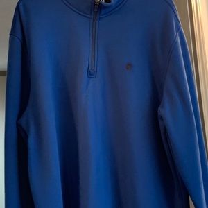 Long sleeves Izod shirt with zipper